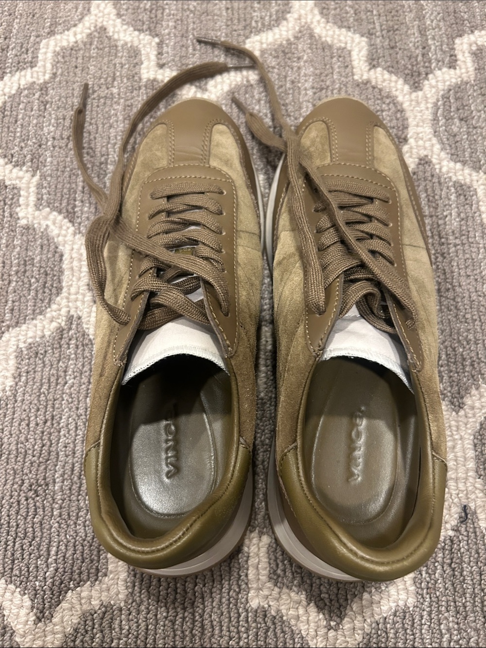 Vince Olive Green Low-Top Sneakers - Picture 3 of 4